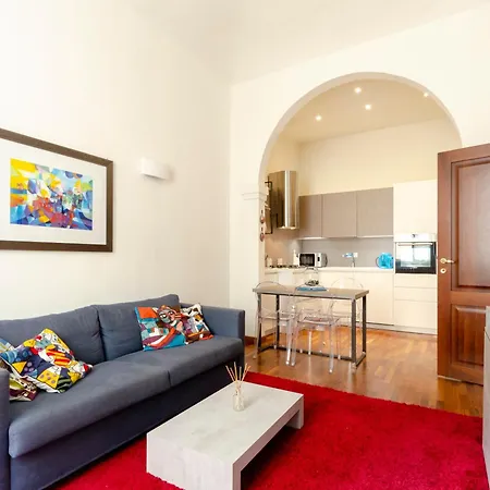 Apartment Joivy Bright 2br Flat With Parking In Centre *