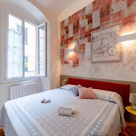 Joivy Bright 2br Flat With Parking In Centre Apartment